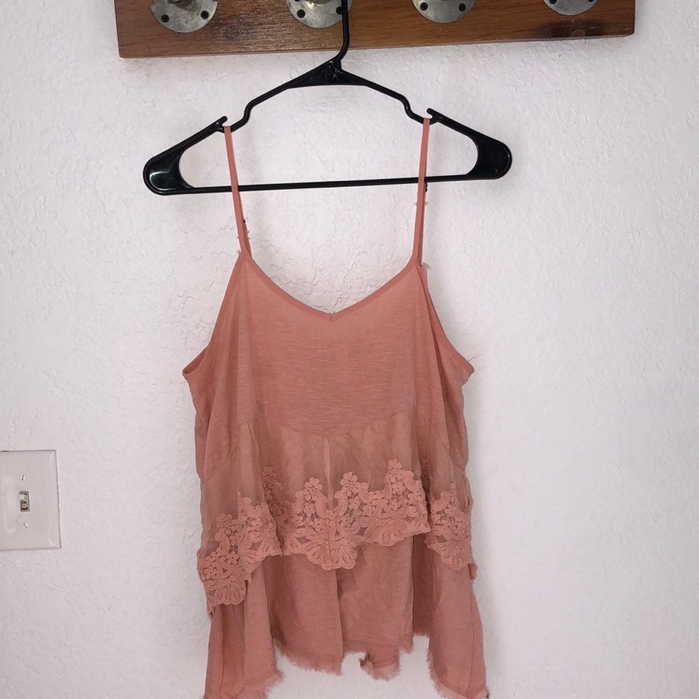 Blush lace trim tank
